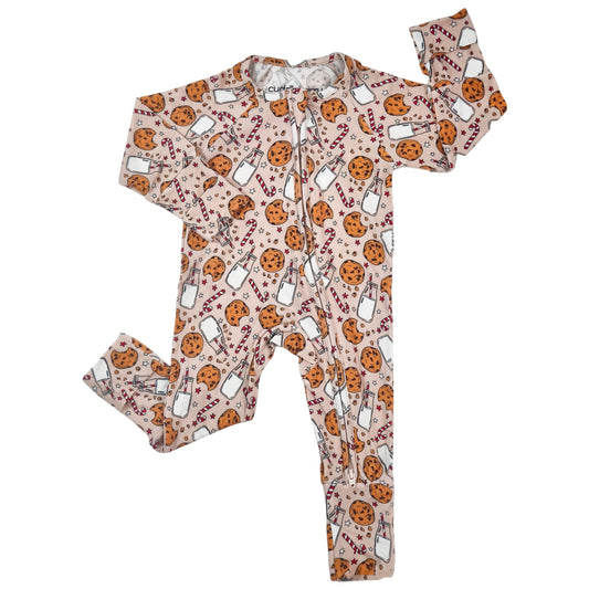 Milk & Cookies Bamboo Zipper Sleeper featuring a playful milk and cookie print on a cozy bamboo fabric.