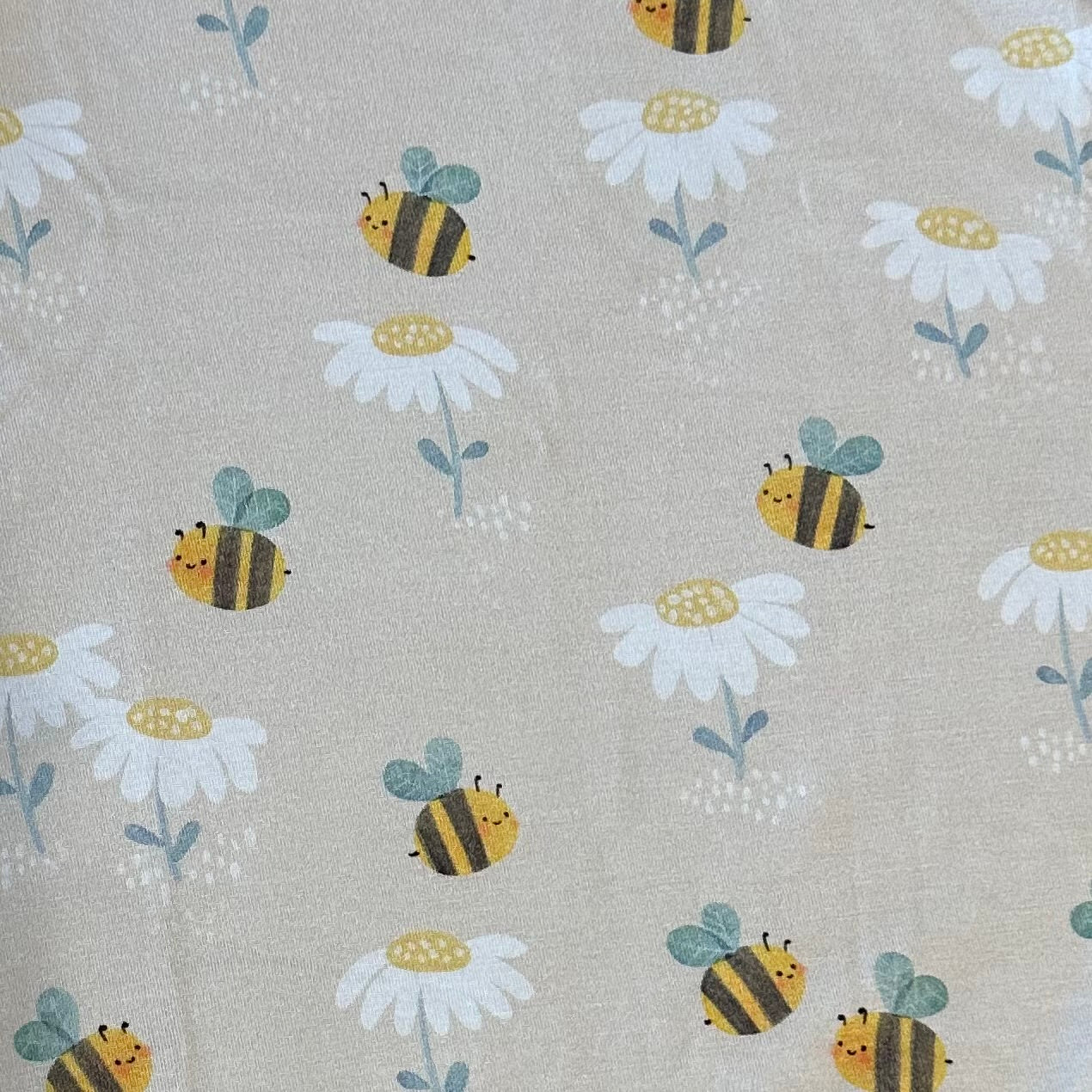 Sweet Bees- Zipper Sleeper ** SHIPS MID DECEMBER**